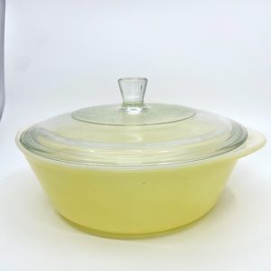 💛 Vintage Glasbake J514 Yellow 2 Qt Casserole Dish w/ Lid Buttery Pastel MCM 💛